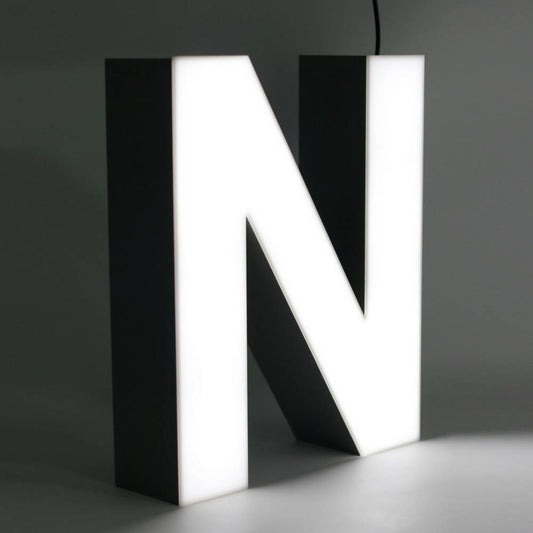 Quizzy LED Letter N