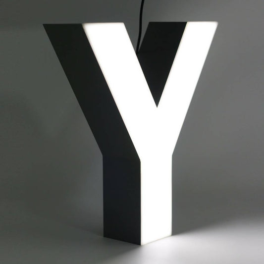 Quizzy LED Letter Y